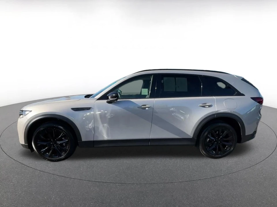 2026 Mazda CX-90 - Image 9 of 31