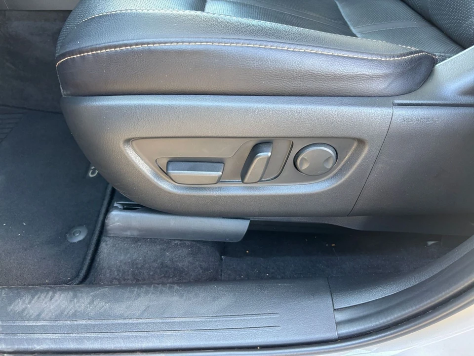 2026 Mazda CX-90 - Image 24 of 31