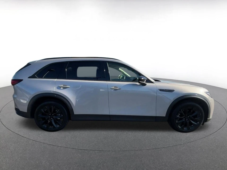 2026 Mazda CX-90 - Image 17 of 31