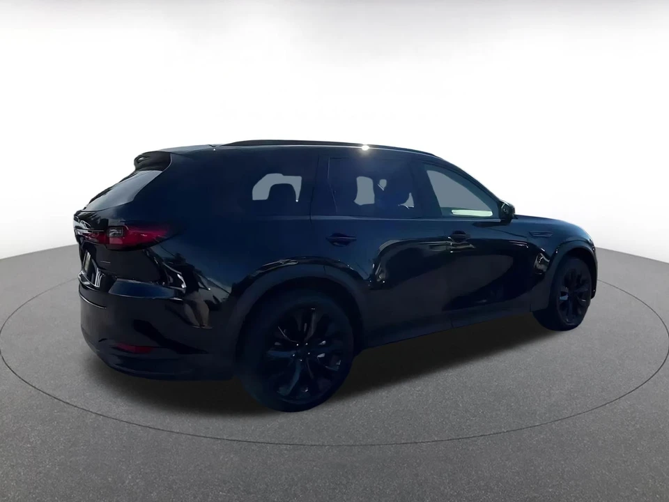 2026 Mazda CX-90 - Image 16 of 31