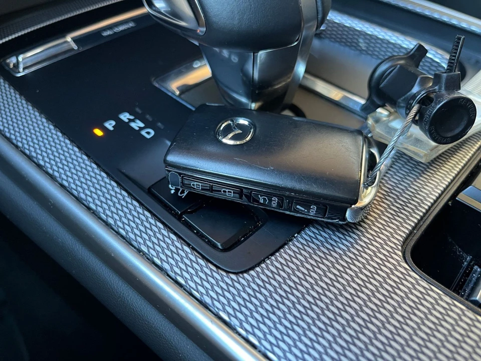 2026 Mazda CX-90 - Image 23 of 31