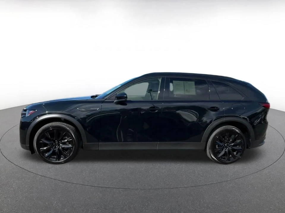 2026 Mazda CX-90 - Image 9 of 31