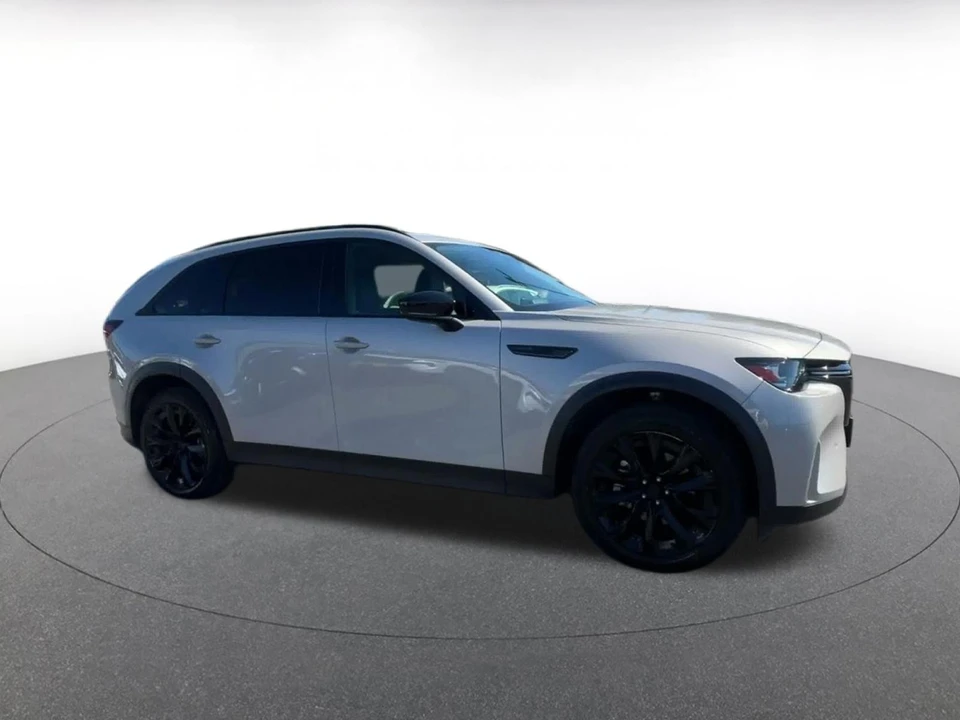 2026 Mazda CX-90 - Image 2 of 31