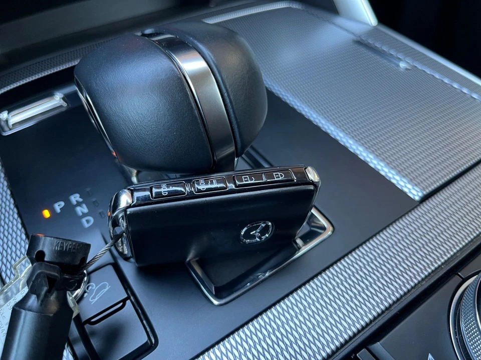 2026 Mazda CX-90 - Image 22 of 31