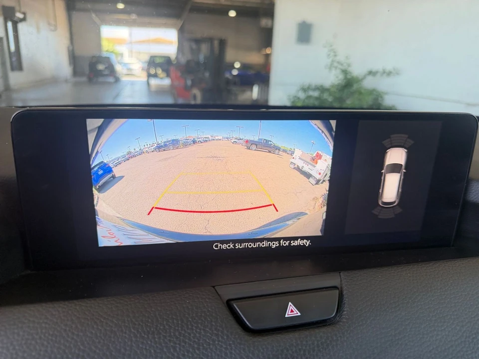 2026 Mazda CX-90 - Image 27 of 31