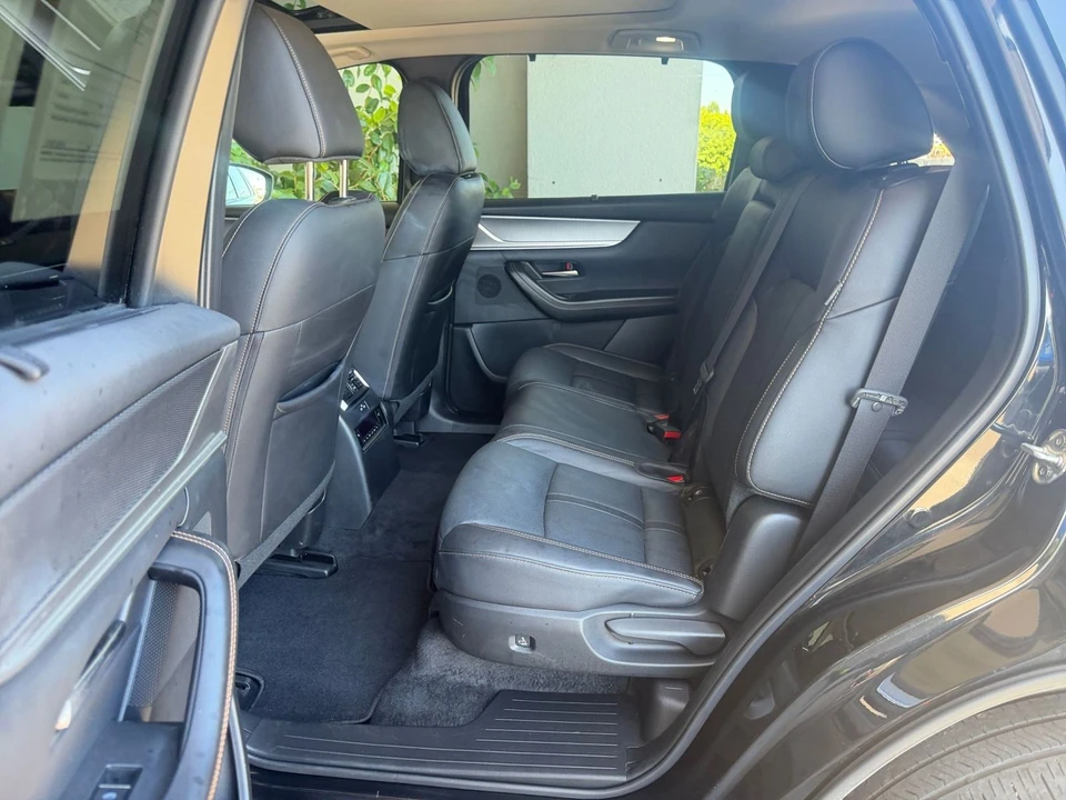 2026 Mazda CX-90 - Image 28 of 31