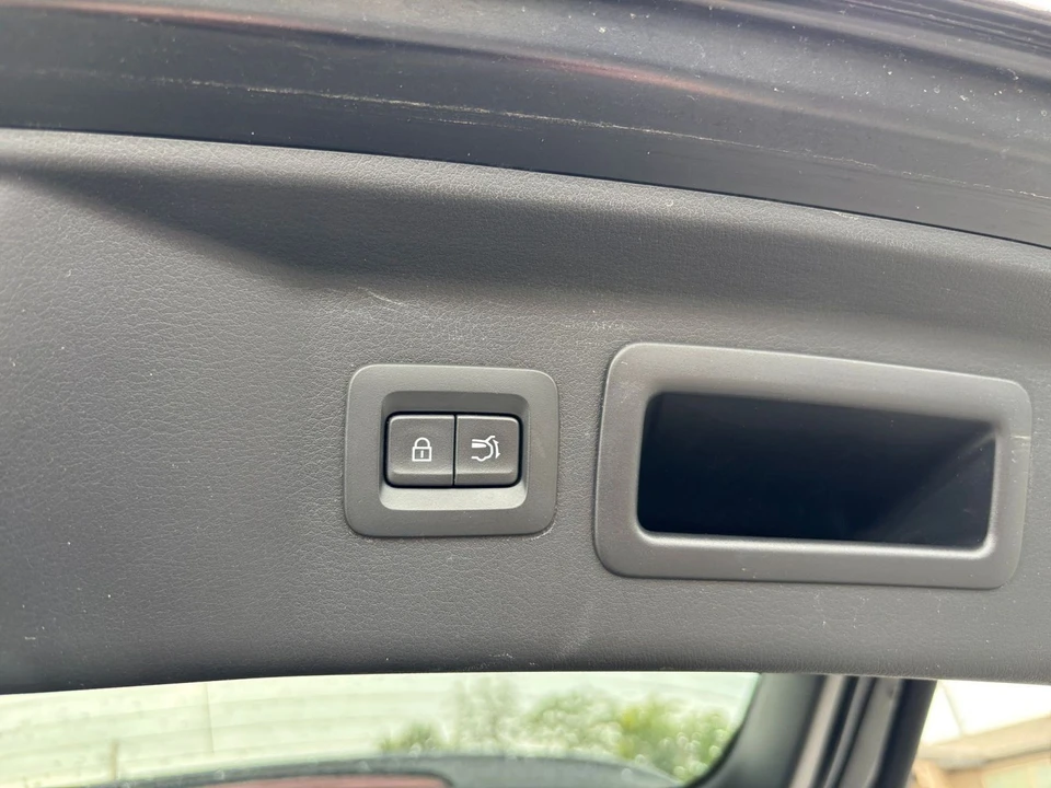 2026 Mazda CX-90 - Image 24 of 31