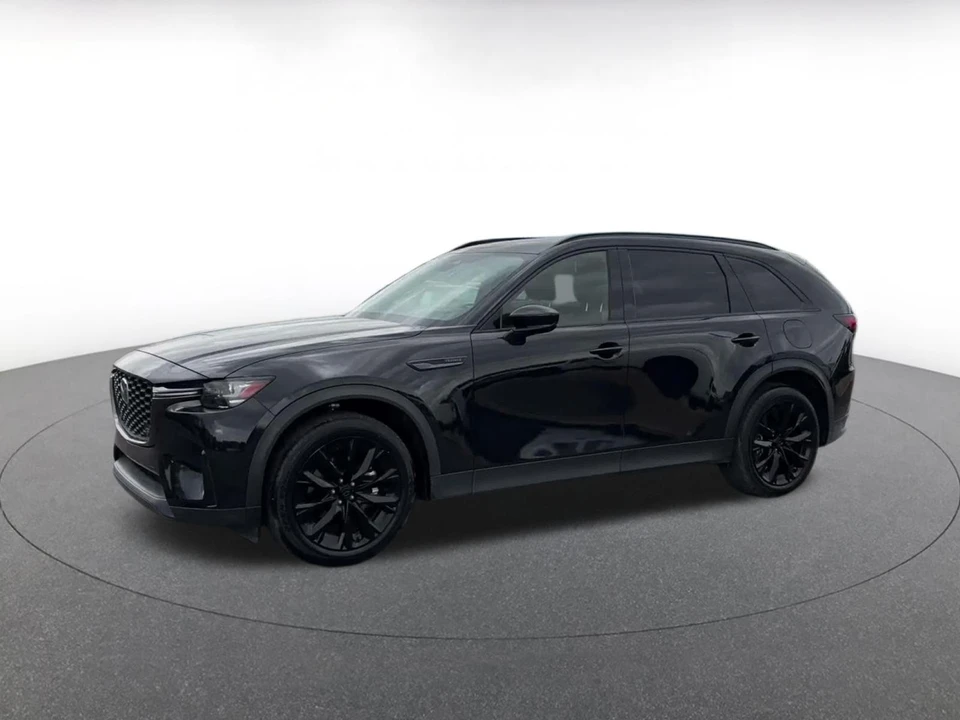 2026 Mazda CX-90 - Image 8 of 31