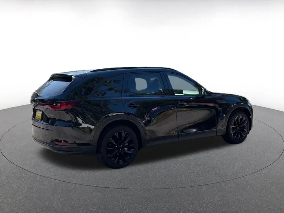 2026 Mazda CX-90 - Image 16 of 31