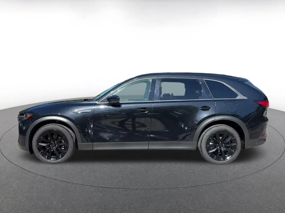 2026 Mazda CX-90 - Image 9 of 31