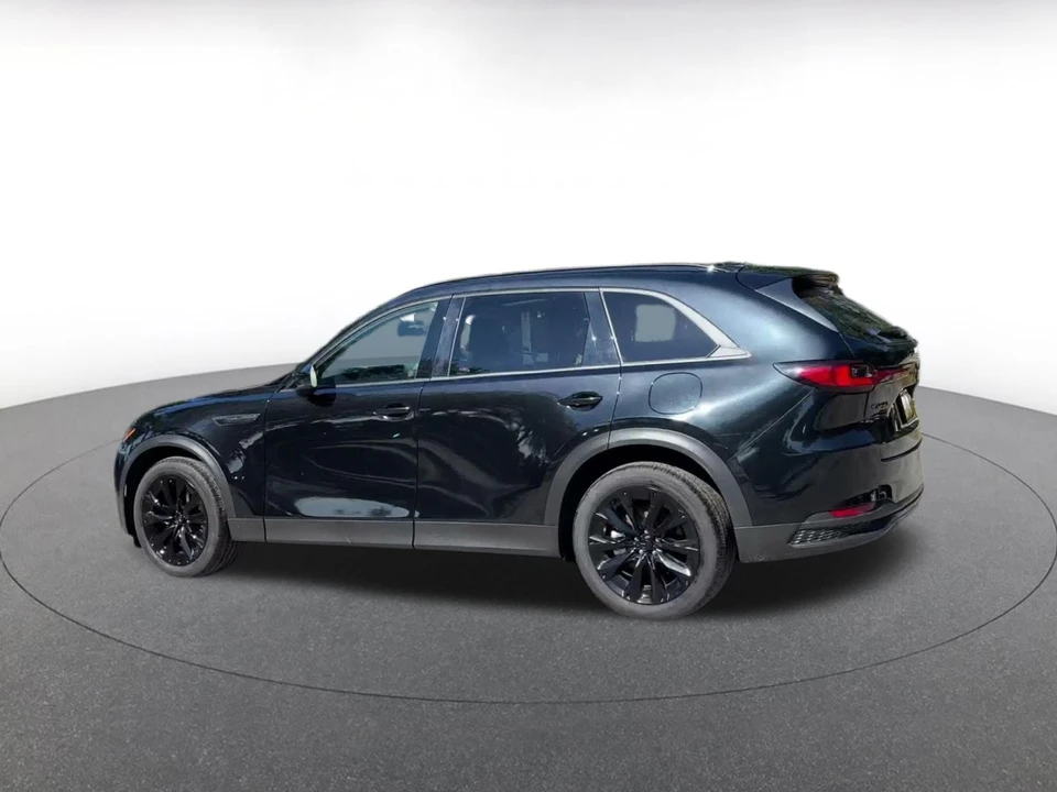 2026 Mazda CX-90 - Image 11 of 31