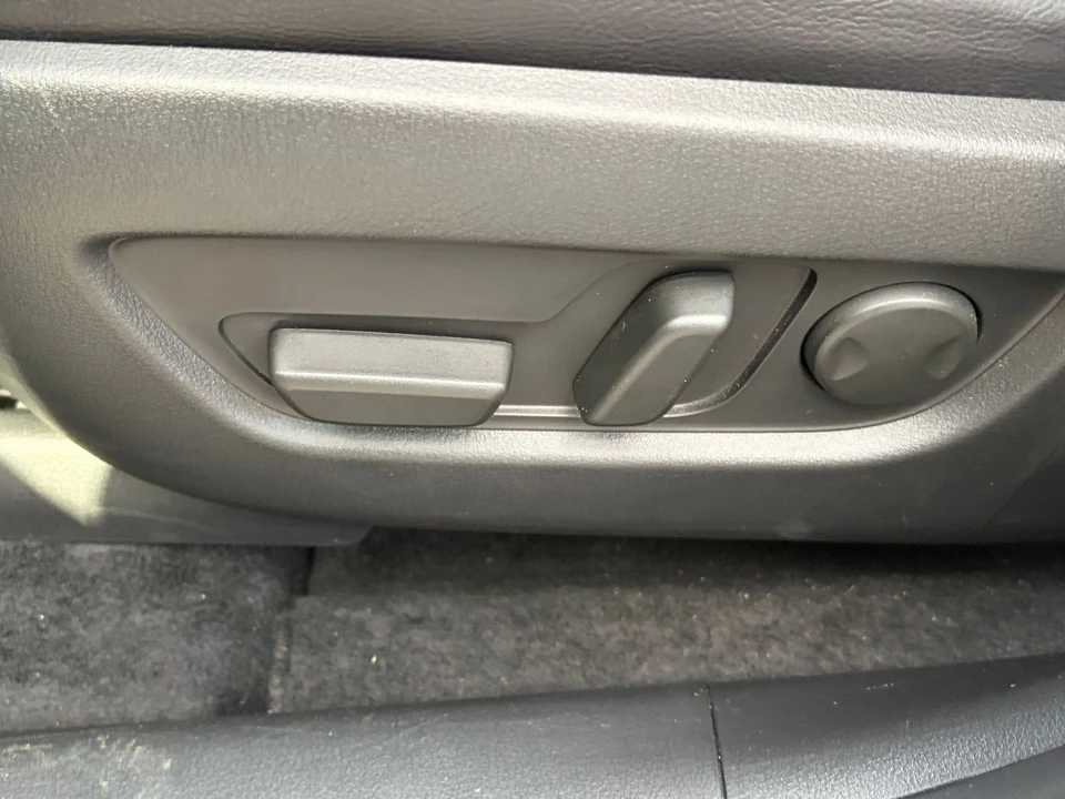 2026 Mazda CX-90 - Image 26 of 31