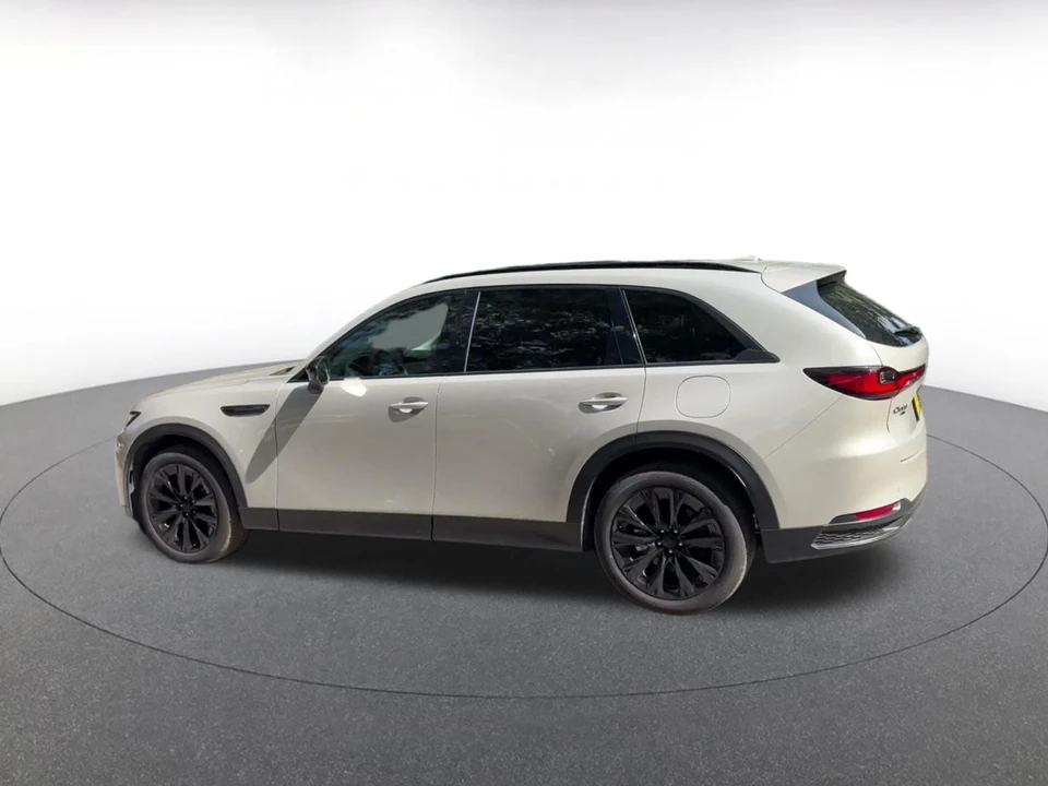 2026 Mazda CX-90 - Image 11 of 31