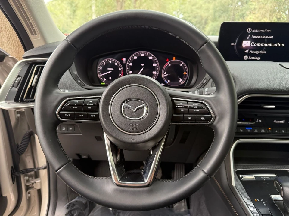 2026 Mazda CX-90 - Image 29 of 31