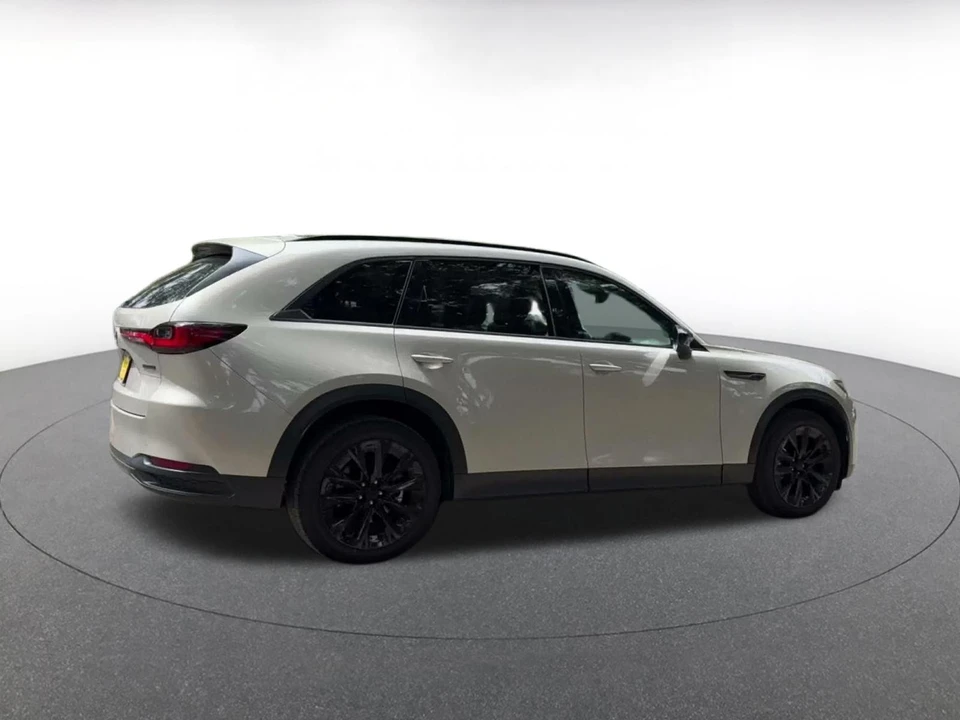 2026 Mazda CX-90 - Image 15 of 31