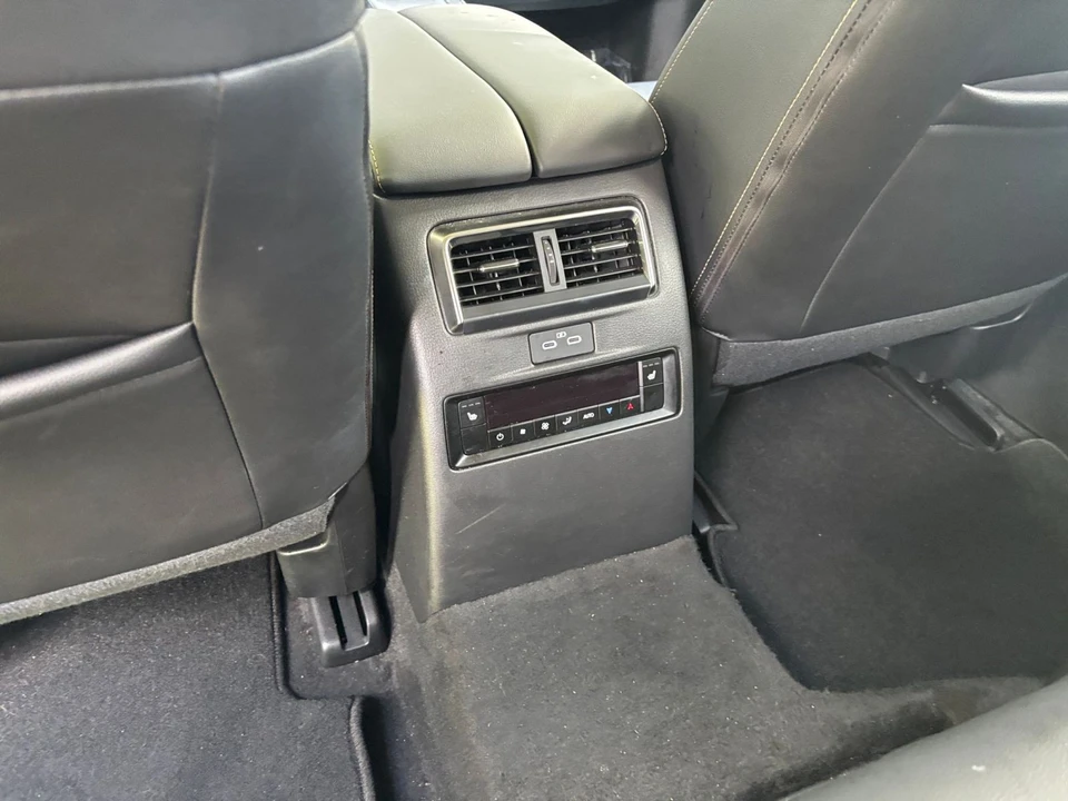 2026 Mazda CX-90 - Image 27 of 31