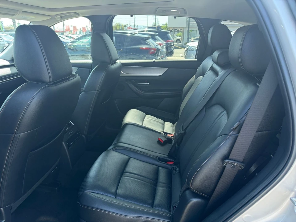 2026 Mazda CX-90 - Image 29 of 31