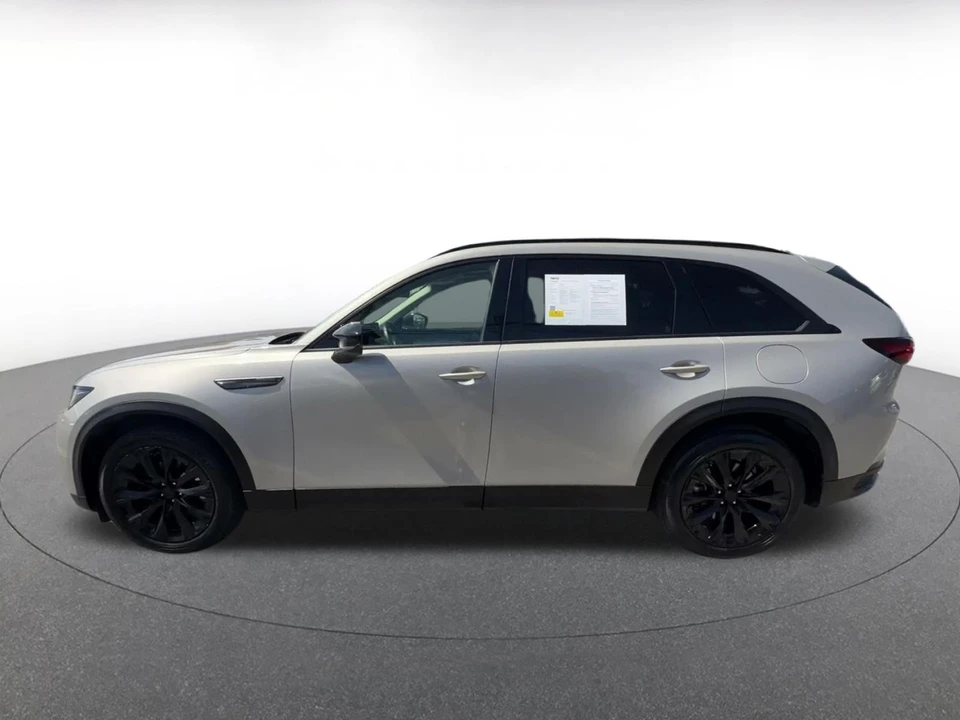 2026 Mazda CX-90 - Image 9 of 31