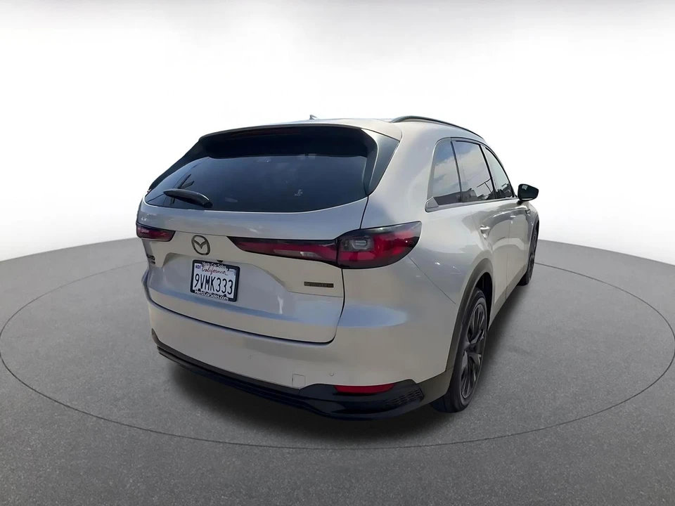 2026 Mazda CX-90 - Image 15 of 31