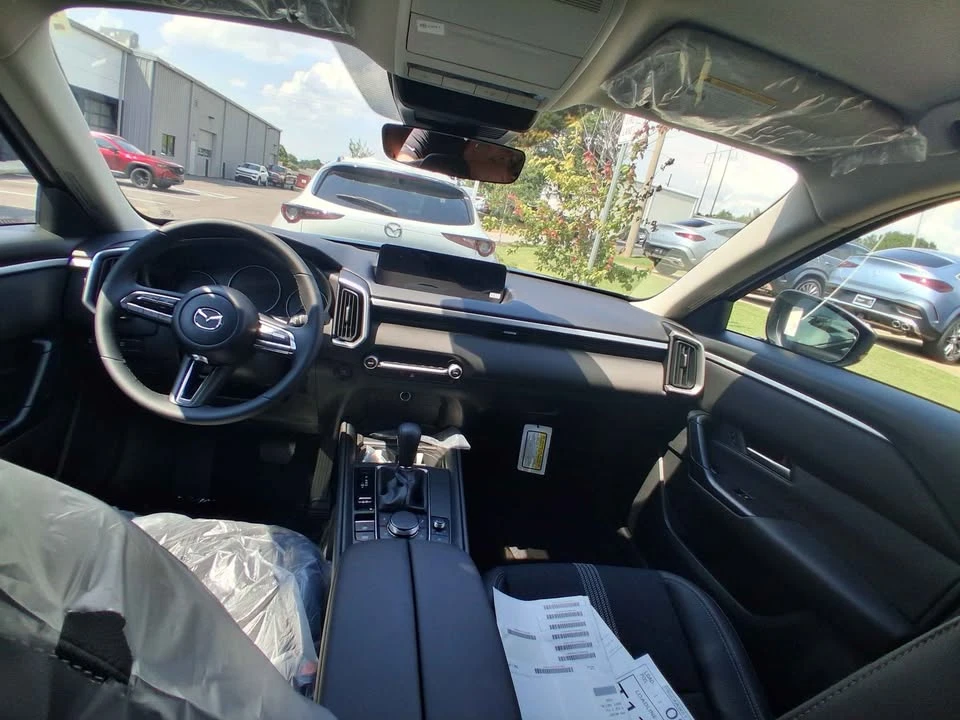 2026 Mazda CX-50 - Image 10 of 11