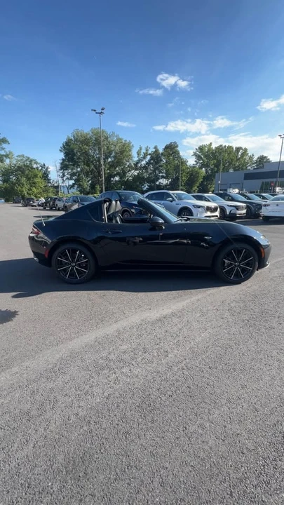 2026 Mazda ND MX-5 Miata - Image 6 of 11