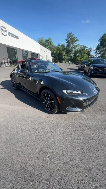 2026 Mazda ND MX-5 Miata - Image 7 of 11