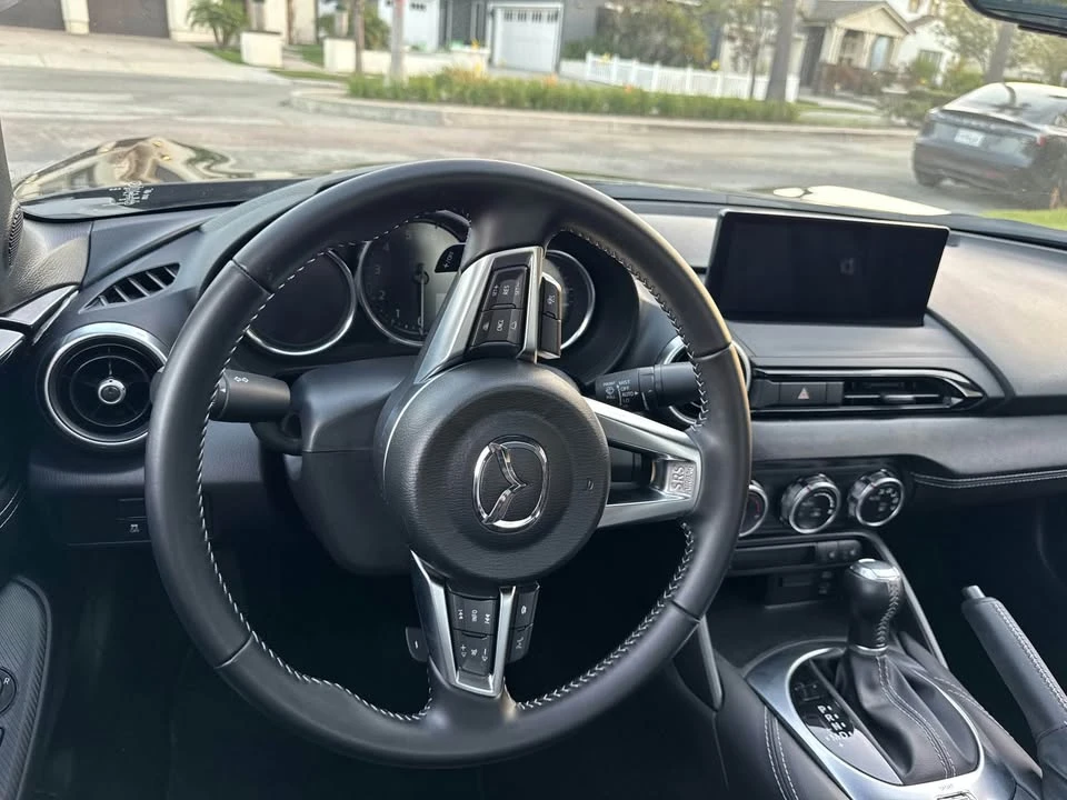2026 Mazda ND MX-5 Miata - Image 8 of 14