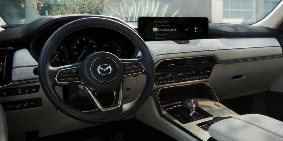 2026 Mazda Mazda 3 4th Gen - Image 6 of 18