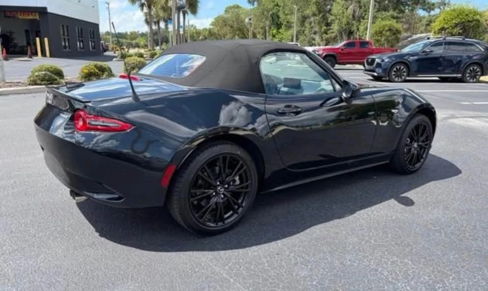 2026 Mazda ND MX-5 Miata - Image 5 of 8