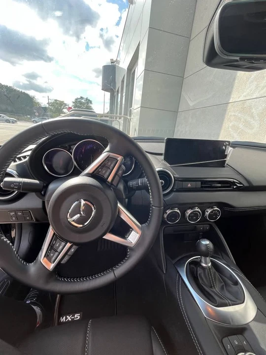 2026 Mazda ND MX-5 Miata - Image 8 of 11
