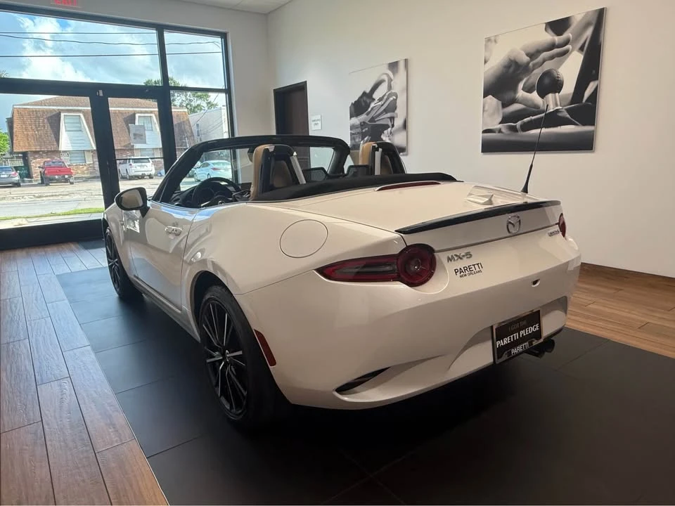 2026 Mazda ND MX-5 Miata - Image 8 of 10