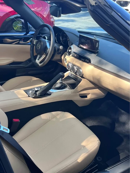 2026 Mazda ND MX-5 Miata - Image 7 of 9