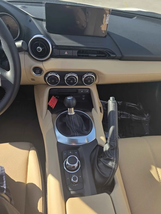 2026 Mazda ND MX-5 Miata - Image 12 of 20