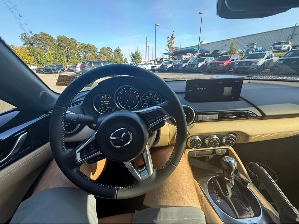 2026 Mazda ND MX-5 Miata - Image 9 of 13