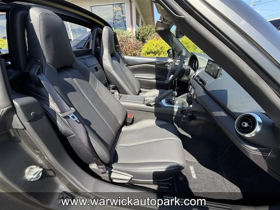 2026 Mazda ND MX-5 Miata - Image 18 of 20