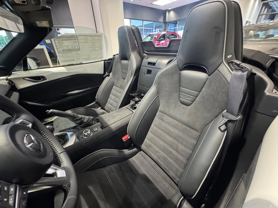 2026 Mazda ND MX-5 Miata - Image 5 of 10