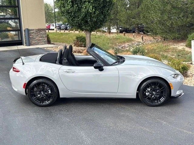 2026 Mazda ND MX-5 Miata - Image 17 of 17