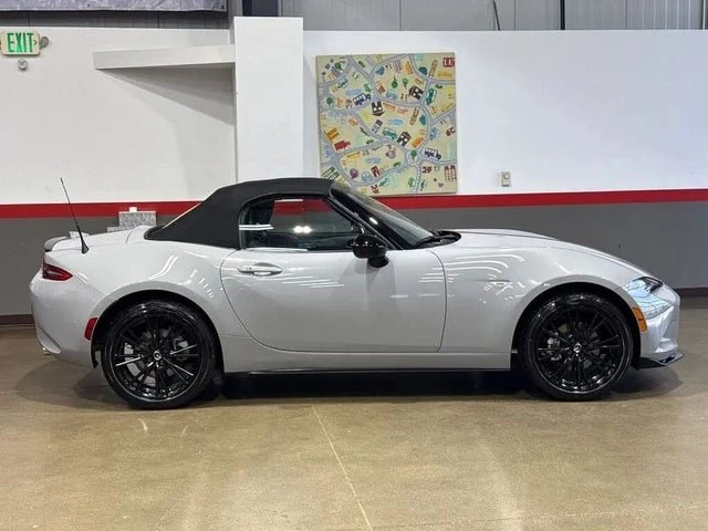 2026 Mazda ND MX-5 Miata - Image 3 of 20