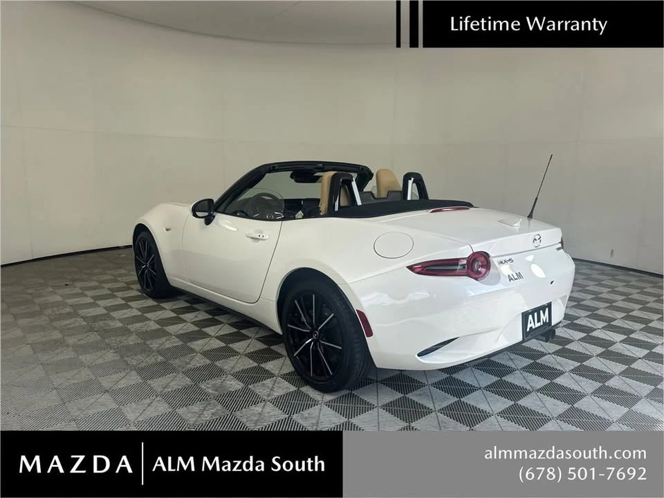 2026 Mazda ND MX-5 Miata - Image 10 of 20