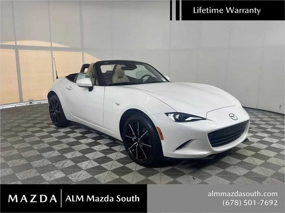 2026 Mazda ND MX-5 Miata - Image 13 of 20
