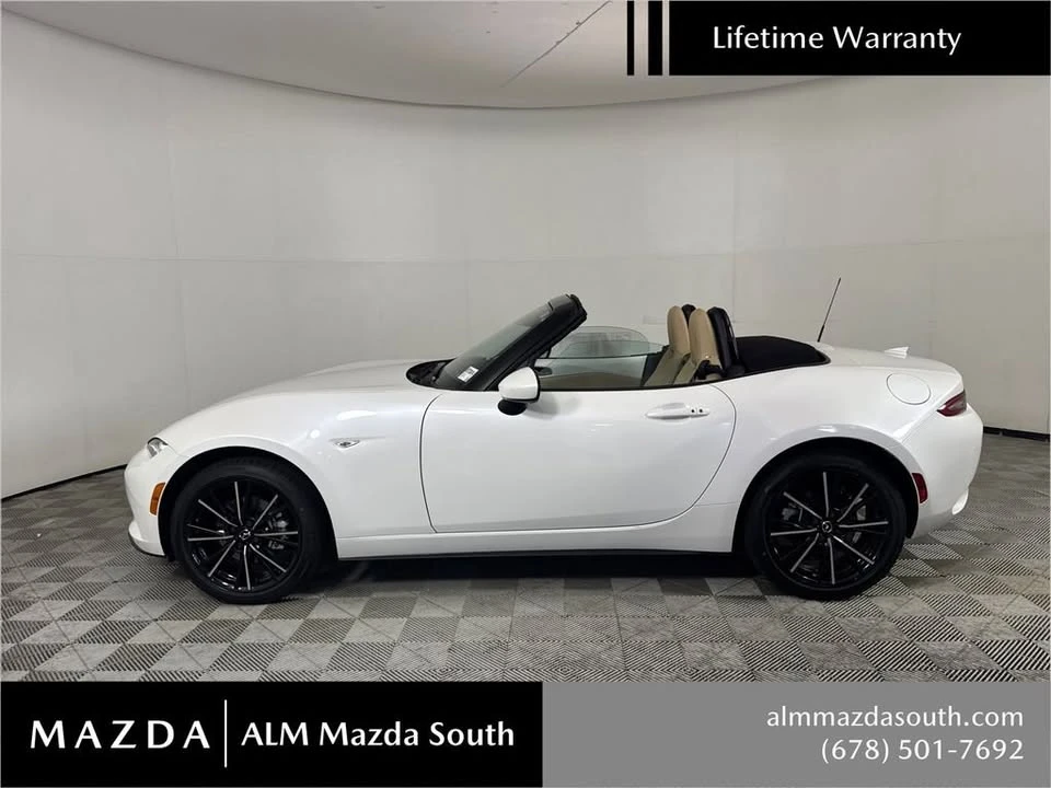 2026 Mazda ND MX-5 Miata - Image 19 of 20