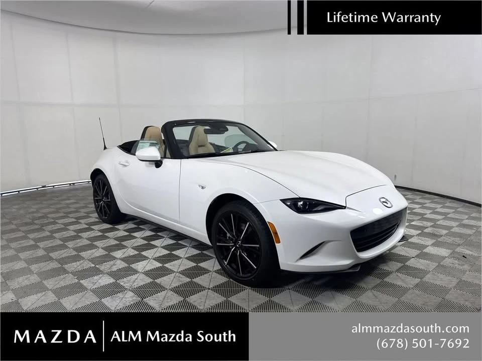 2026 Mazda ND MX-5 Miata - Image 15 of 20