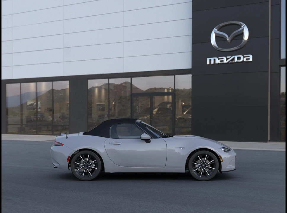 2026 Mazda ND MX-5 Miata - Image 5 of 6