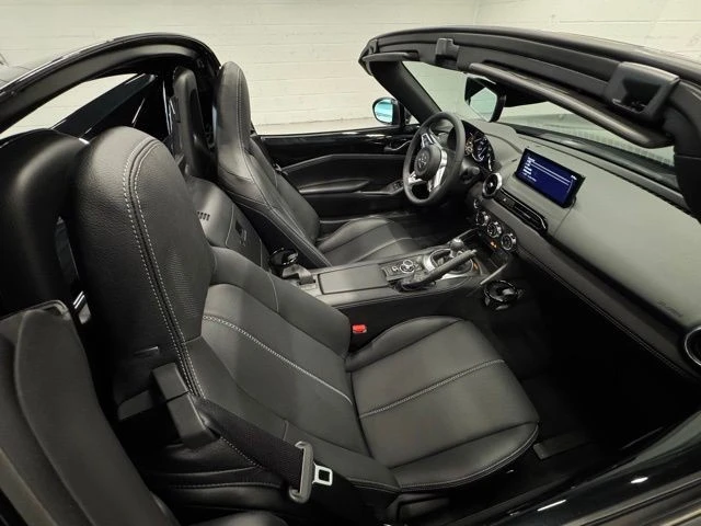 2026 Mazda ND MX-5 Miata - Image 16 of 25