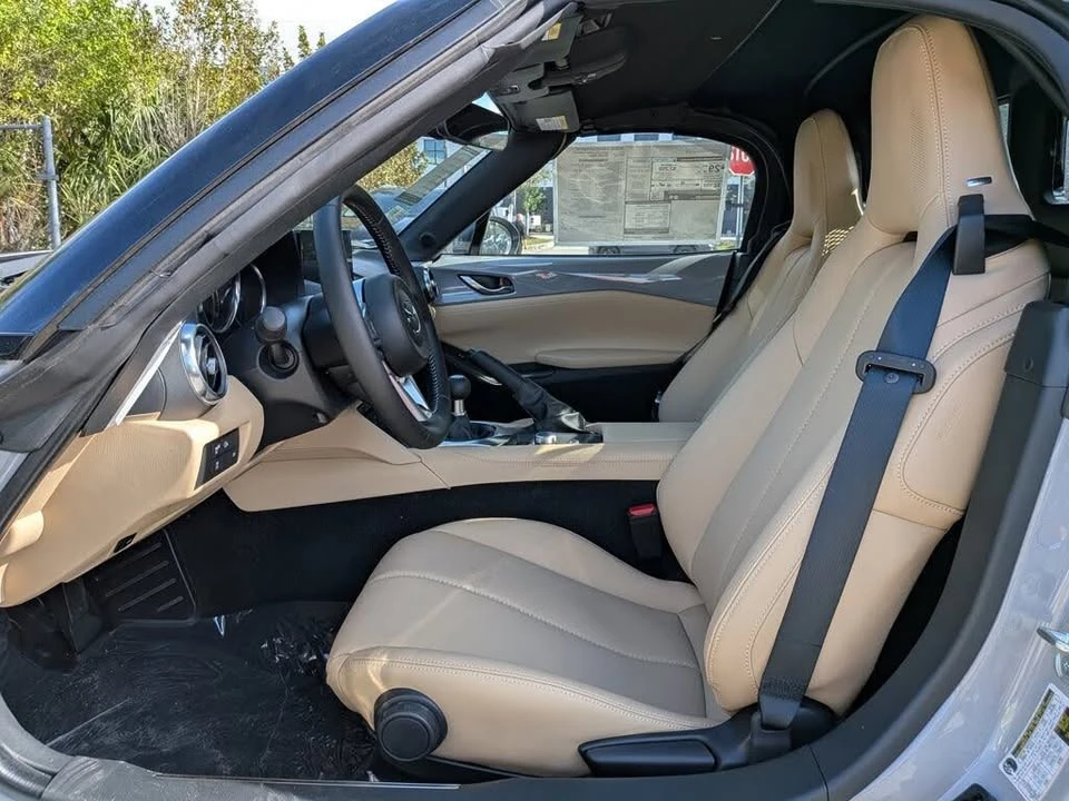 2026 Mazda ND MX-5 Miata - Image 15 of 19