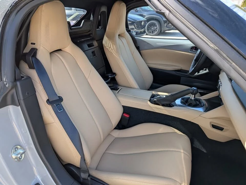 2026 Mazda ND MX-5 Miata - Image 14 of 19