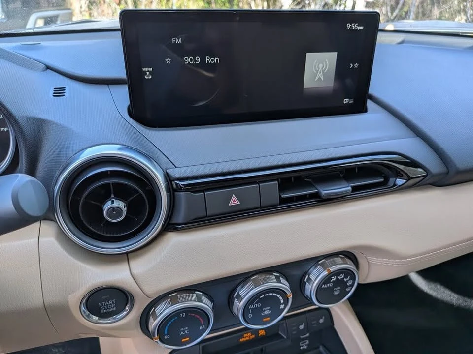 2026 Mazda ND MX-5 Miata - Image 16 of 19