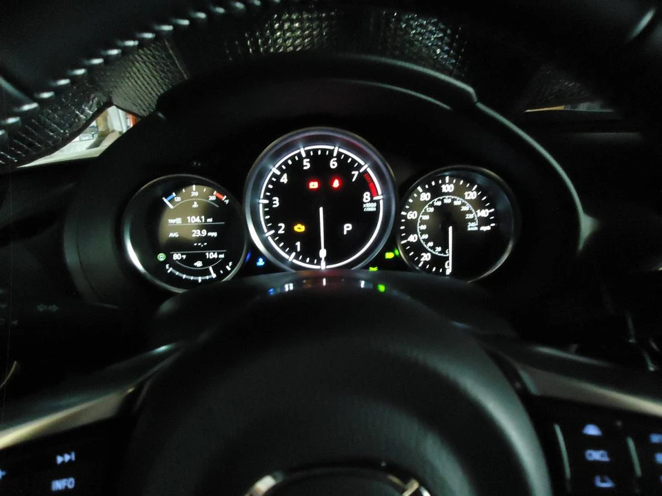 2026 Mazda ND MX-5 Miata - Image 5 of 11