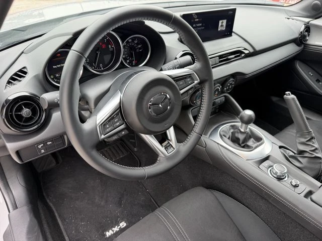2026 Mazda ND MX-5 Miata - Image 14 of 20