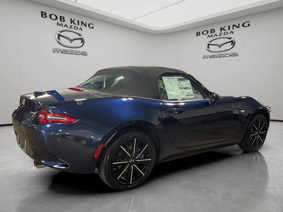 2026 Mazda ND MX-5 Miata - Image 5 of 10